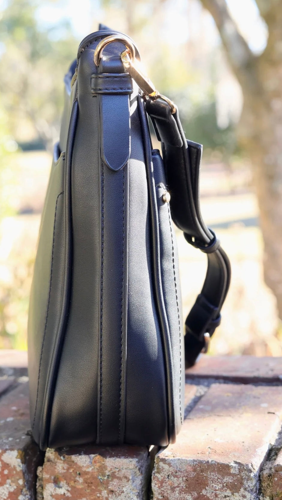 The Bethany Crossbody handbag in Black by Caroline Hill