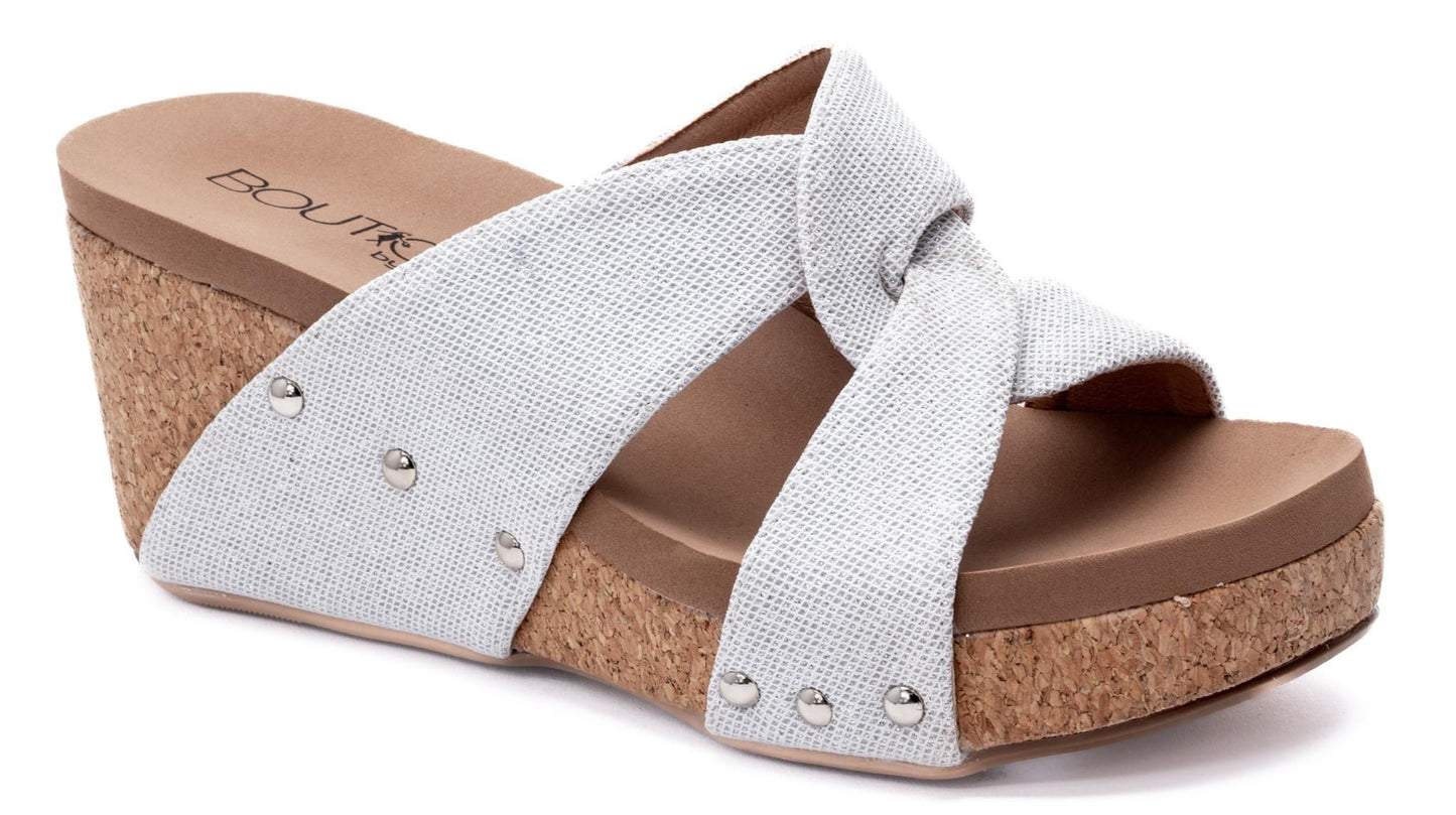 Bonny Wedge by Corkys