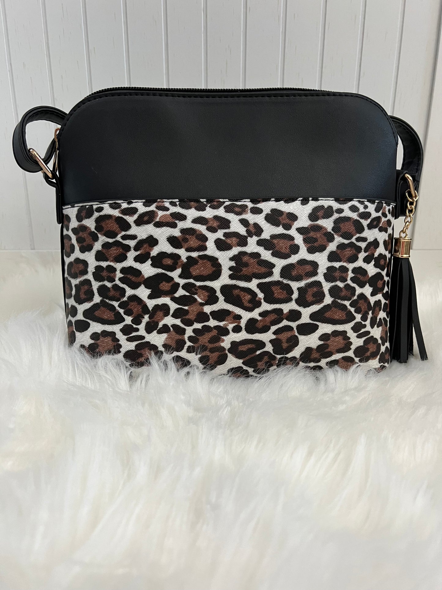 Messenger Handbags