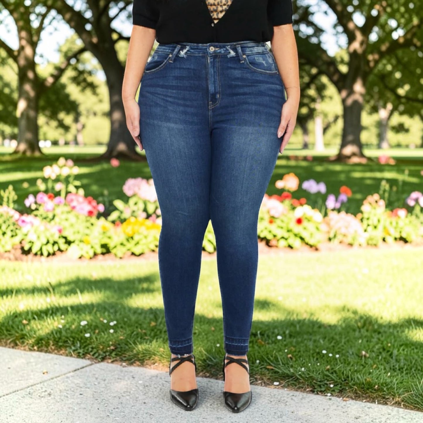Zoe High Rise Ankle Skinny Jeans by Kan Can