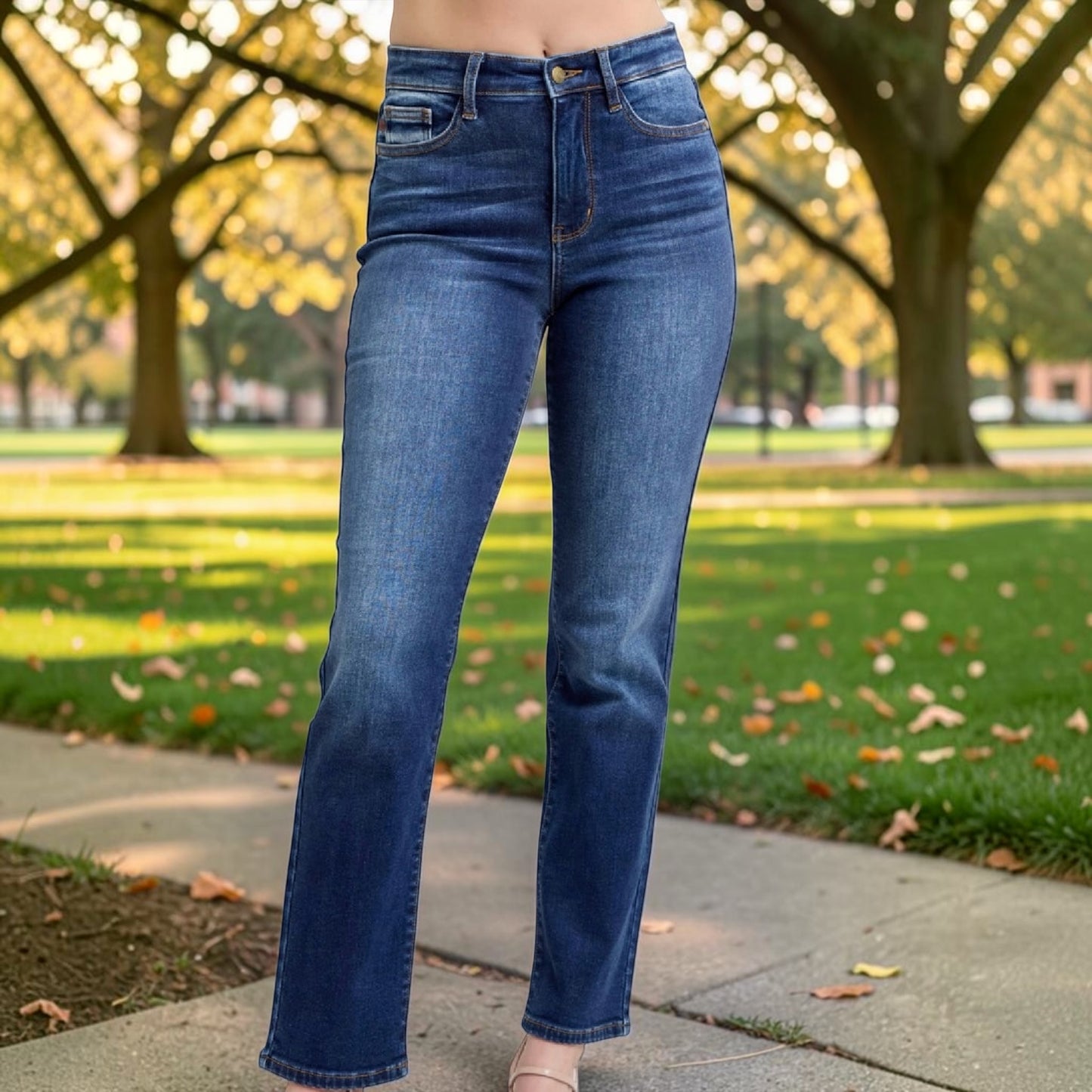 Vintage Dark Wash Thermal Straight Jeans by Judy Blue