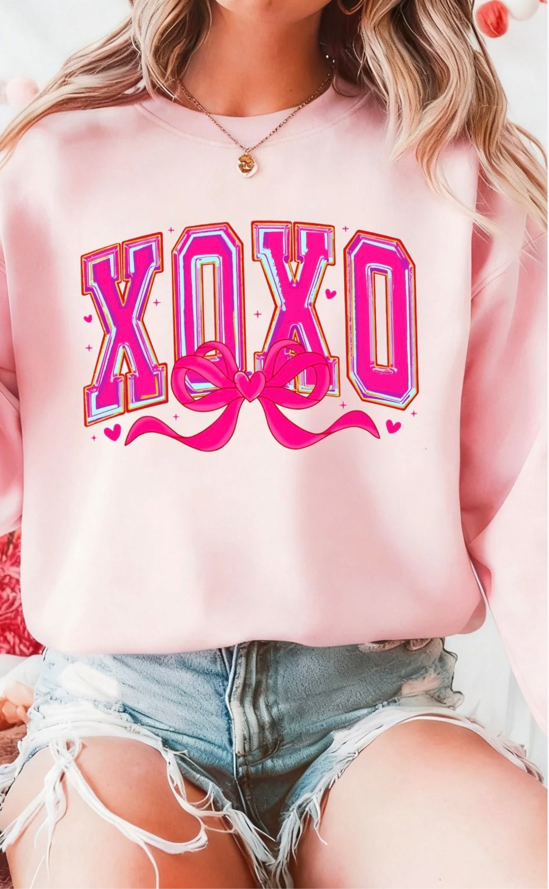 Heart Ribbon Bow
Printed Pullover Sweatshirt