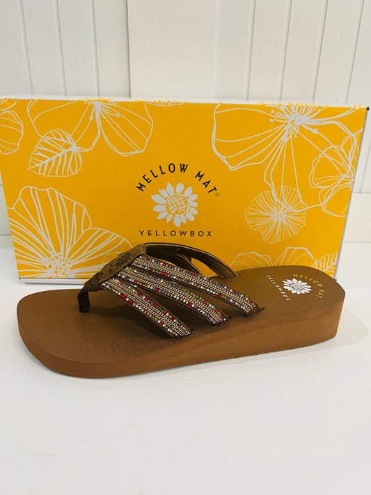 Mellow mat 2025 yellow box shoes